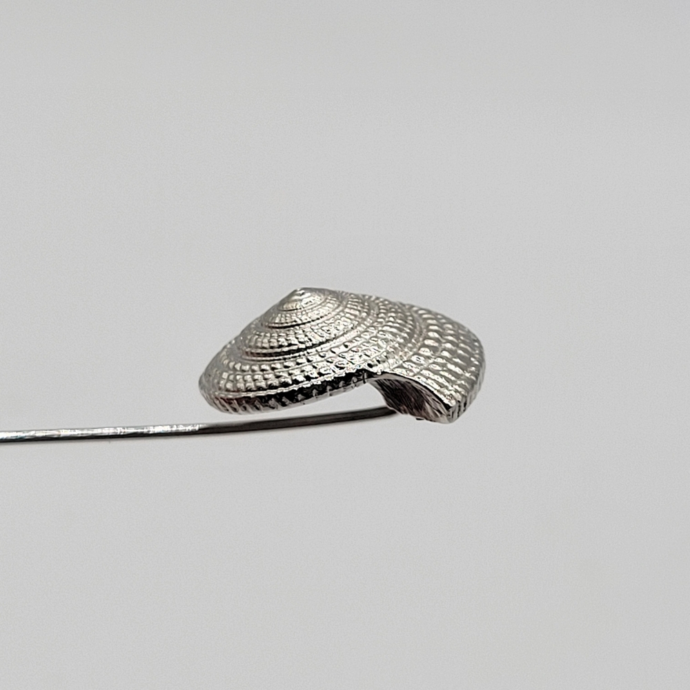VTG "Crown" Trifari Shell Stick Pin Brooch | Silver Tone | SIGNED - Picture 5 of 6